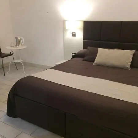 Bed and breakfast Ape 4*